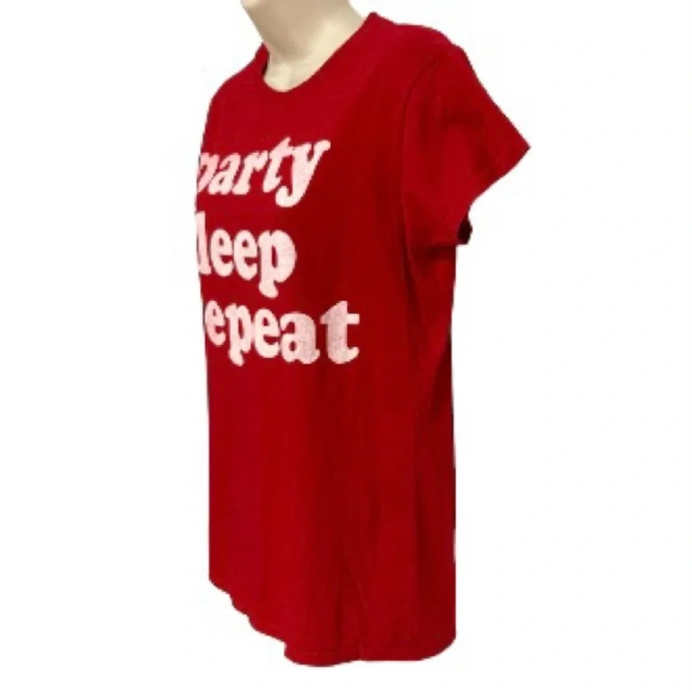 PARTY SLEEP REPEAT Red and White Crew Neck T shirt Juniors Large - Picture 4 of 11